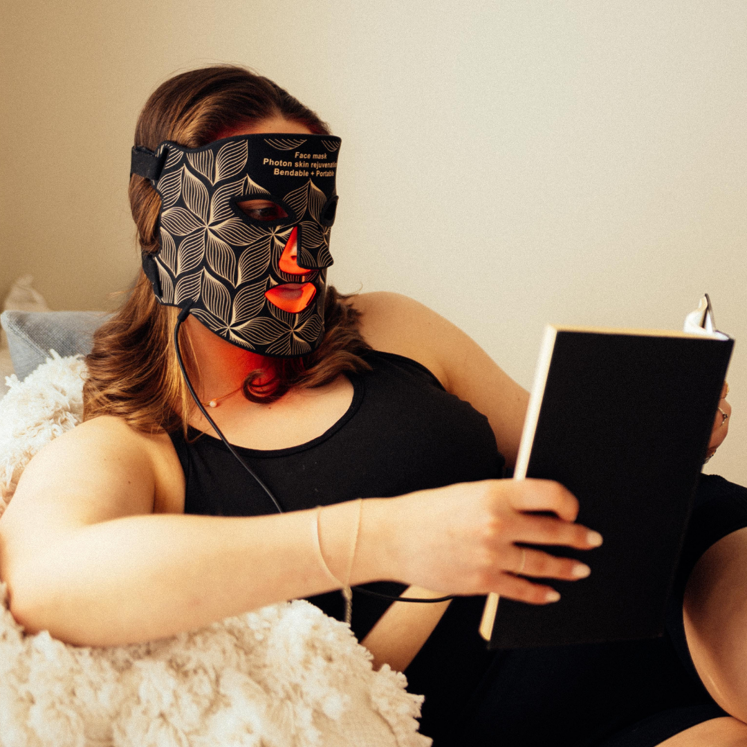 LUX GLOW – LED Mask